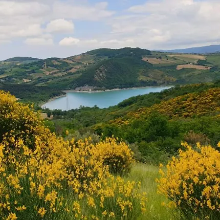 Casa Vacanza Milietta Chieti - 30' Roccaraso Vakantiehuis Lama dei Peligni